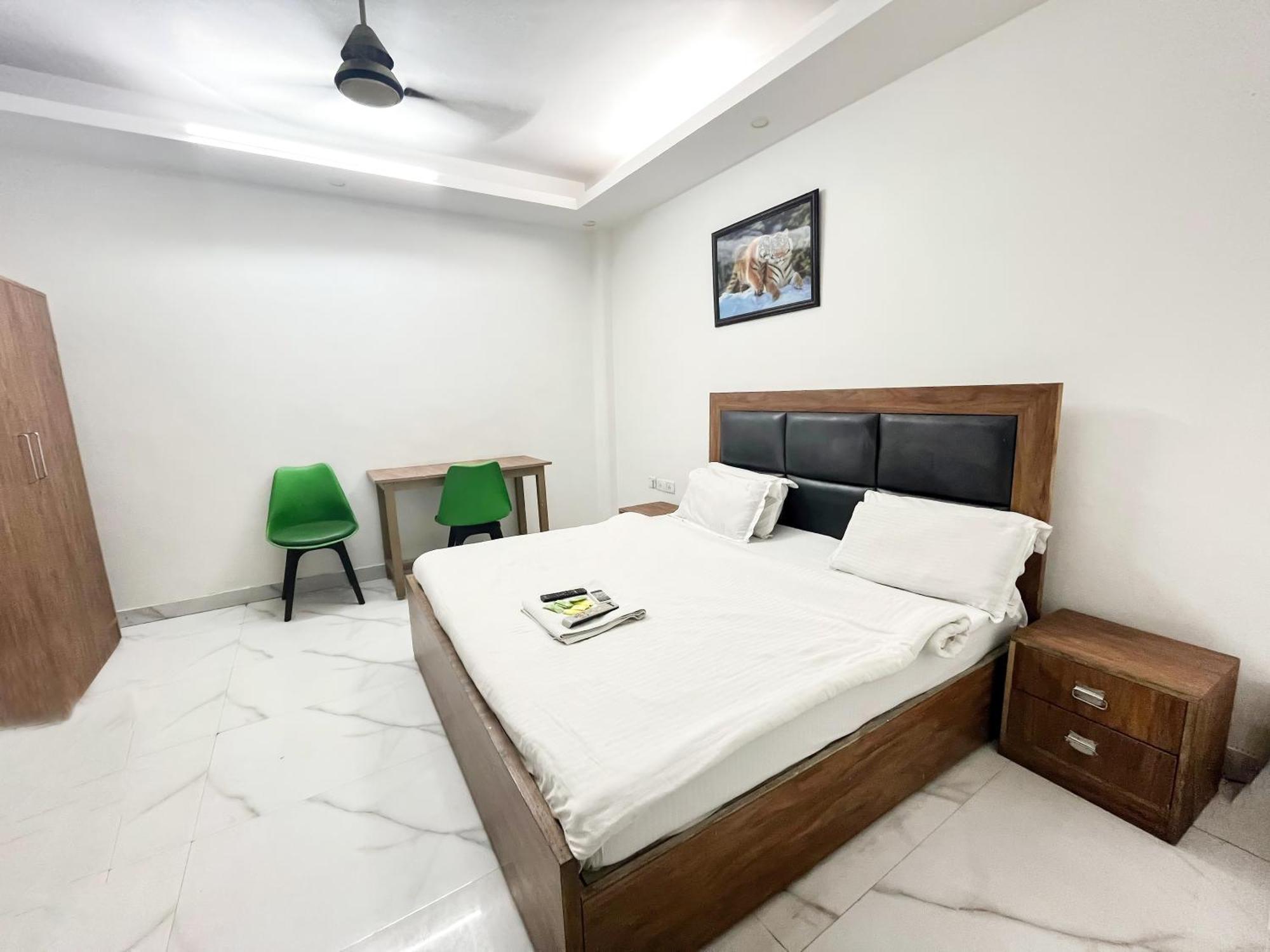 Surya In - Near Nizamuddin Railway Station Hotel 3*