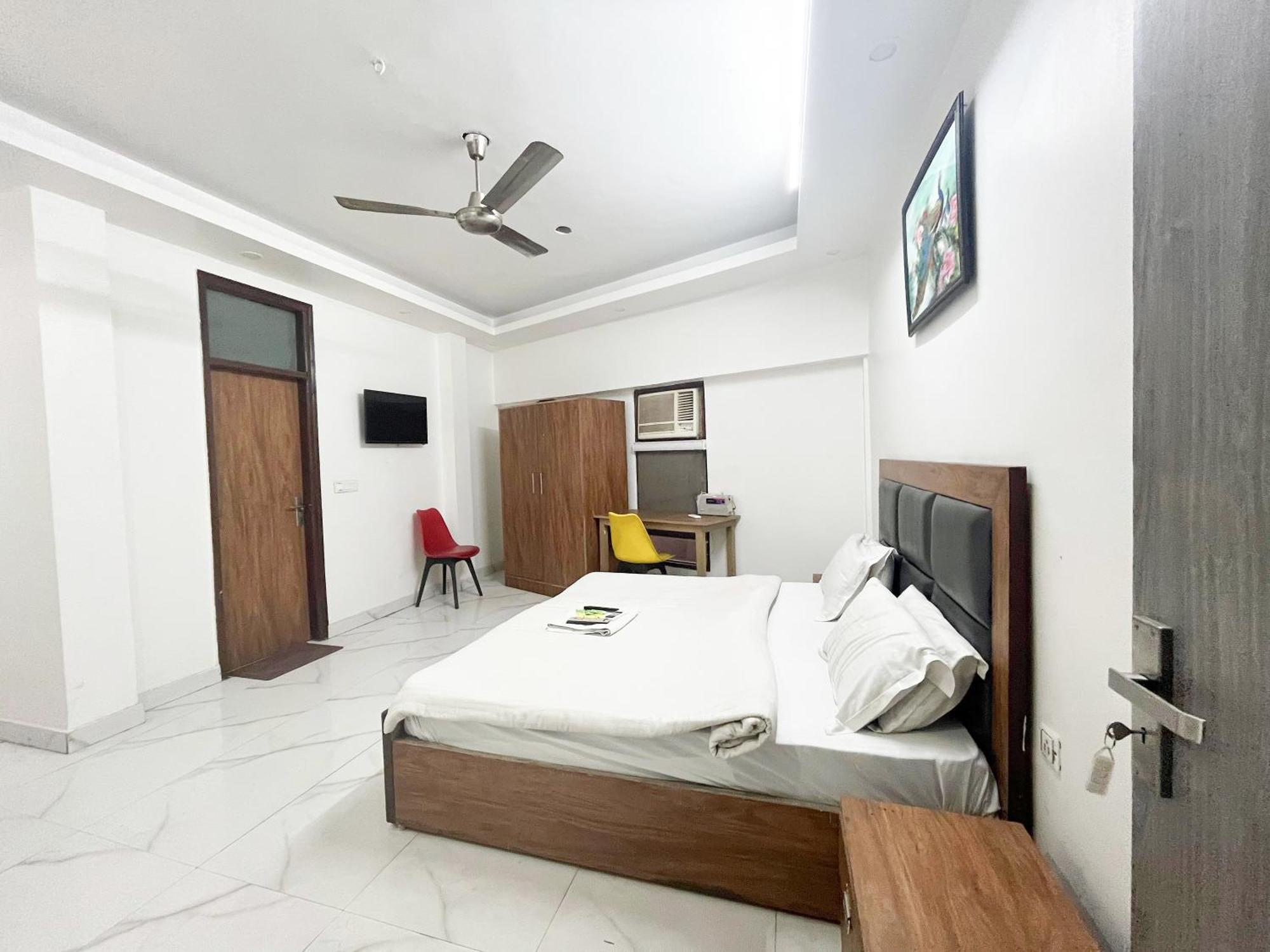 Surya In - Near Nizamuddin Railway Station New Delhi